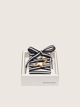 Golden Goose Skins black and white laces with star-shaped snap hook