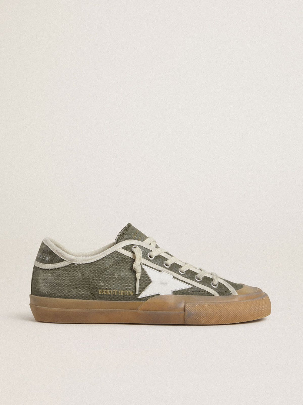Golden Goose Women’s Super-Star LTD in green canvas with white leather star