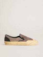 Golden Goose Women's VCE Penstar in dove-gray suede with black leather heel tab
