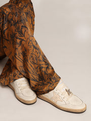 Golden Goose Ball Star in white nappa with a salmon-pink nappa star