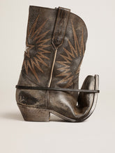 Golden Goose Women’s low Wish Star boots in black leather with silver star
