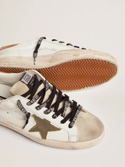 Golden Goose Men's Super-Star with star in olive green canvas