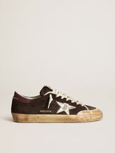 Golden Goose Men's Super-Star Penstar in brown suede with a platinum star
