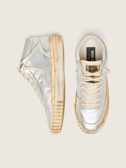 Golden Goose Men’s Mid Star in silver metallic leather with ivory star