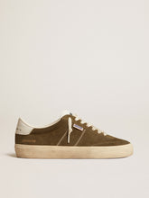 Golden Goose Men's Soul Star in green suede with white leather heel tab and tongue