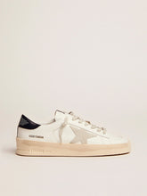 Golden Goose Men's Stardan with star in ice-gray suede and blu-navy heel tab