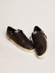 Golden Goose Men's Stardan in total black leather