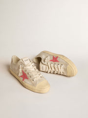Golden Goose Men's V-Star in light gray canvas with a red leather star