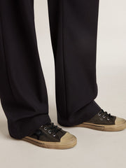 Golden Goose Men’s V-Star in black suede with black leather star