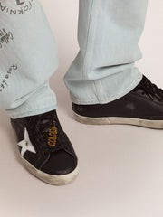 Golden Goose Men's lace lock with clip in old gold color with Golden lettering