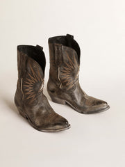 Golden Goose Men's low Wish Star boots in black leather with silver star