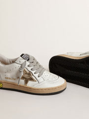 Golden Goose Ball Star Young with gold metallic leather star and heel tab