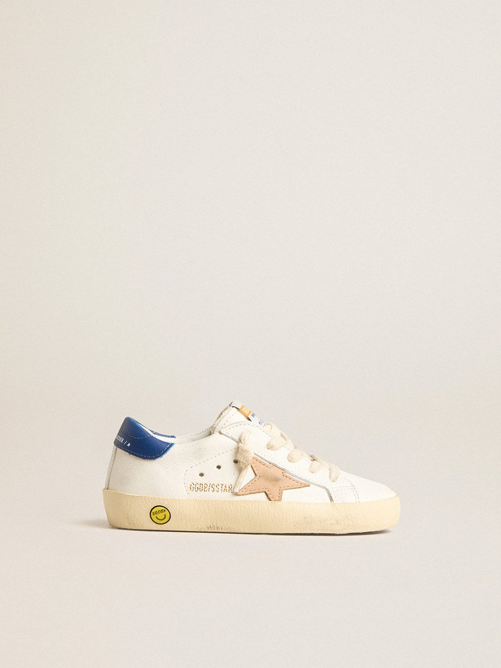 Golden Goose Junior Super-Star in nappa leather with a beige star and blue heel tab