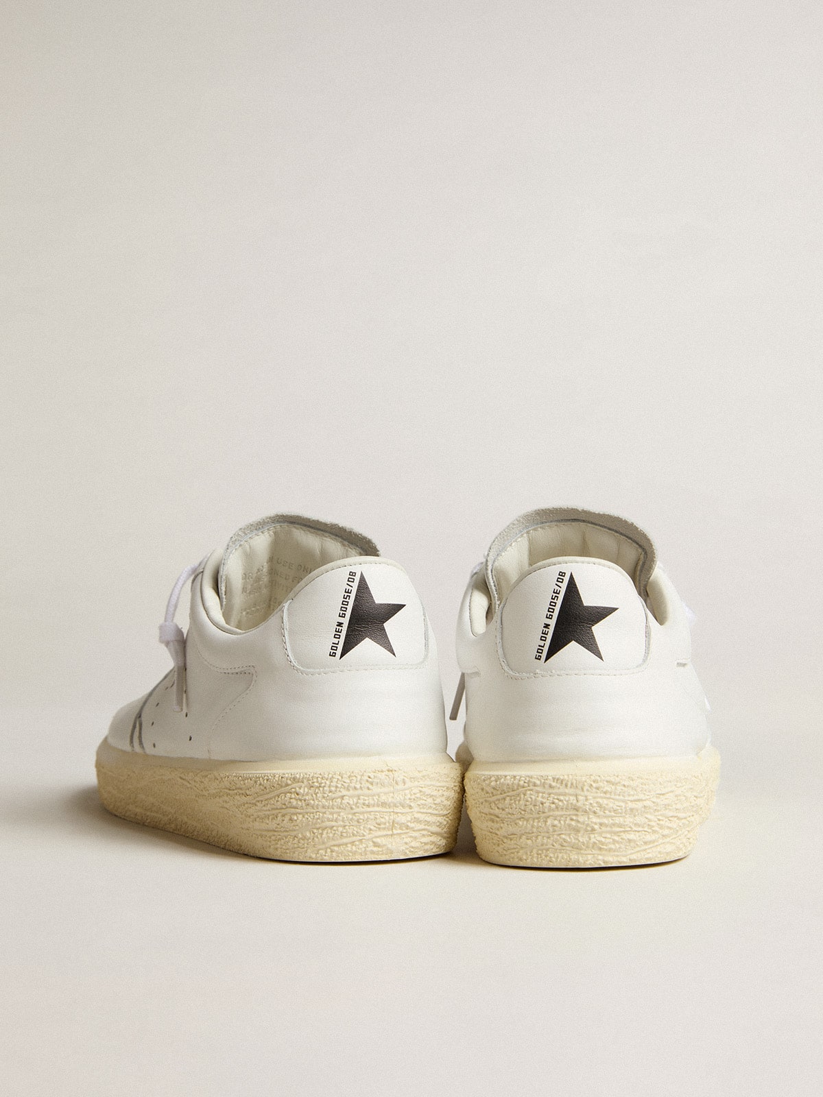 Golden Goose Women's Tenth Star in white leather