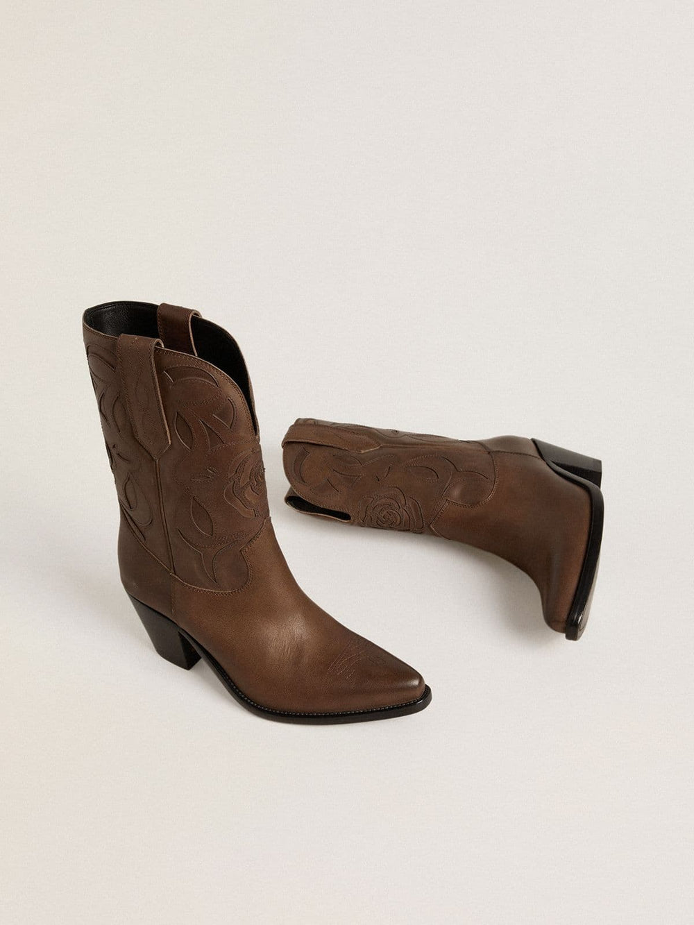 Golden Goose Wish Star boots in dove-gray leather with tone-on-tone inlay details