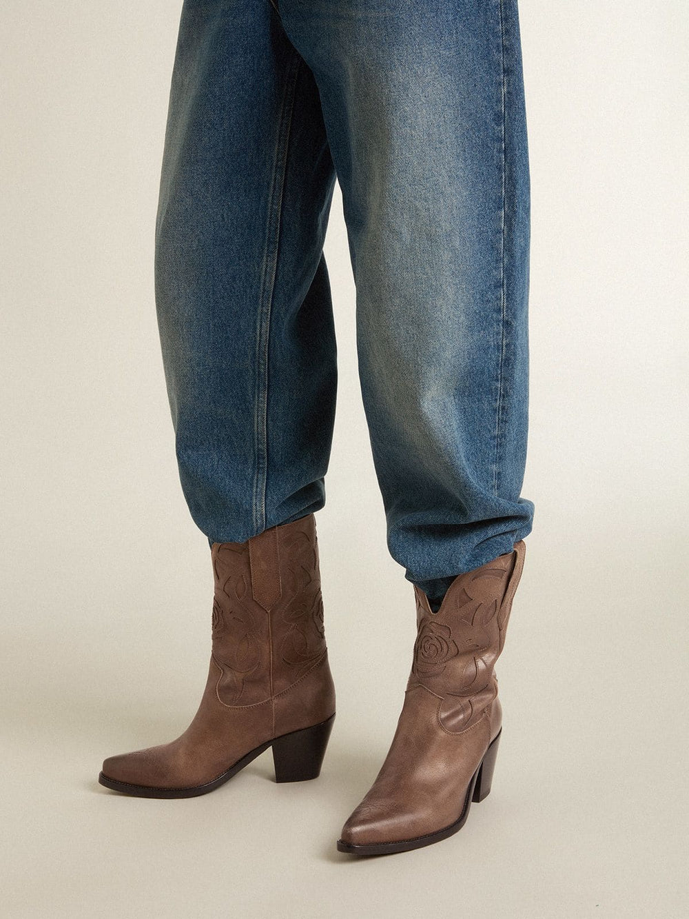 Golden Goose Wish Star boots in dove-gray leather with tone-on-tone inlay details