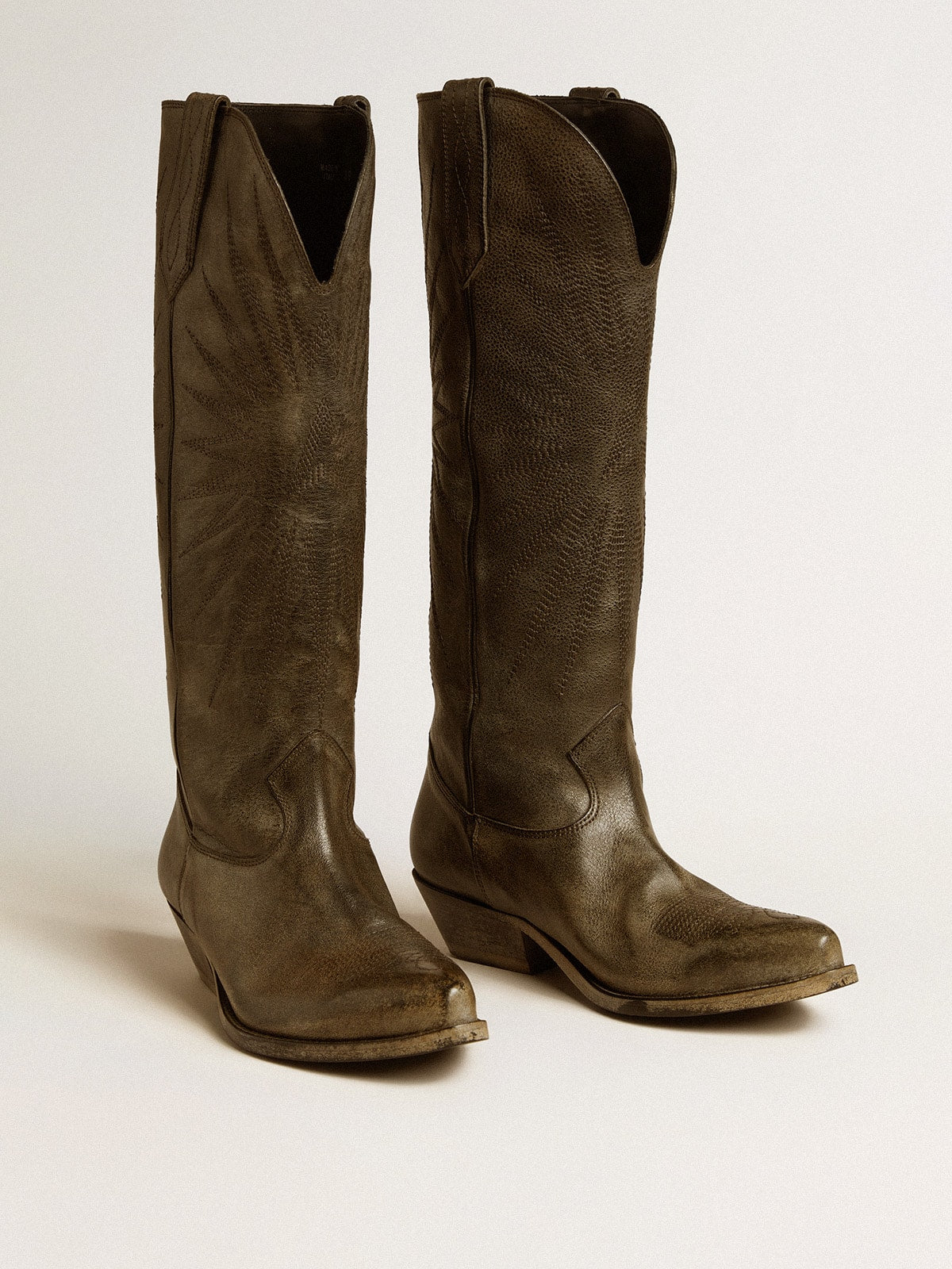 Golden Goose Women's Wish Star boots in black leather with star embroidery