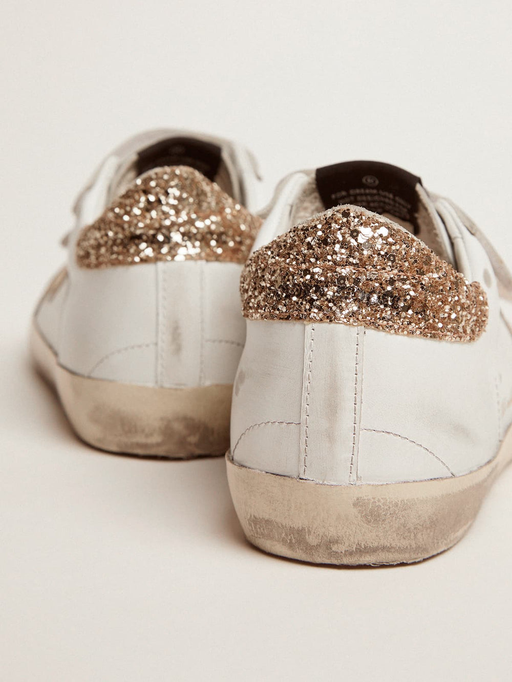 Golden Goose Women's Old School with gold star in laminated leather
