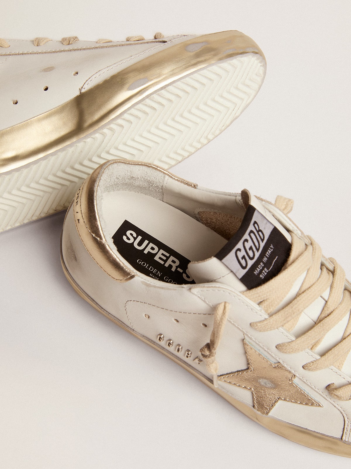 Golden Goose Women’s Super-Star sneakers with gold foxing | Golden Goose