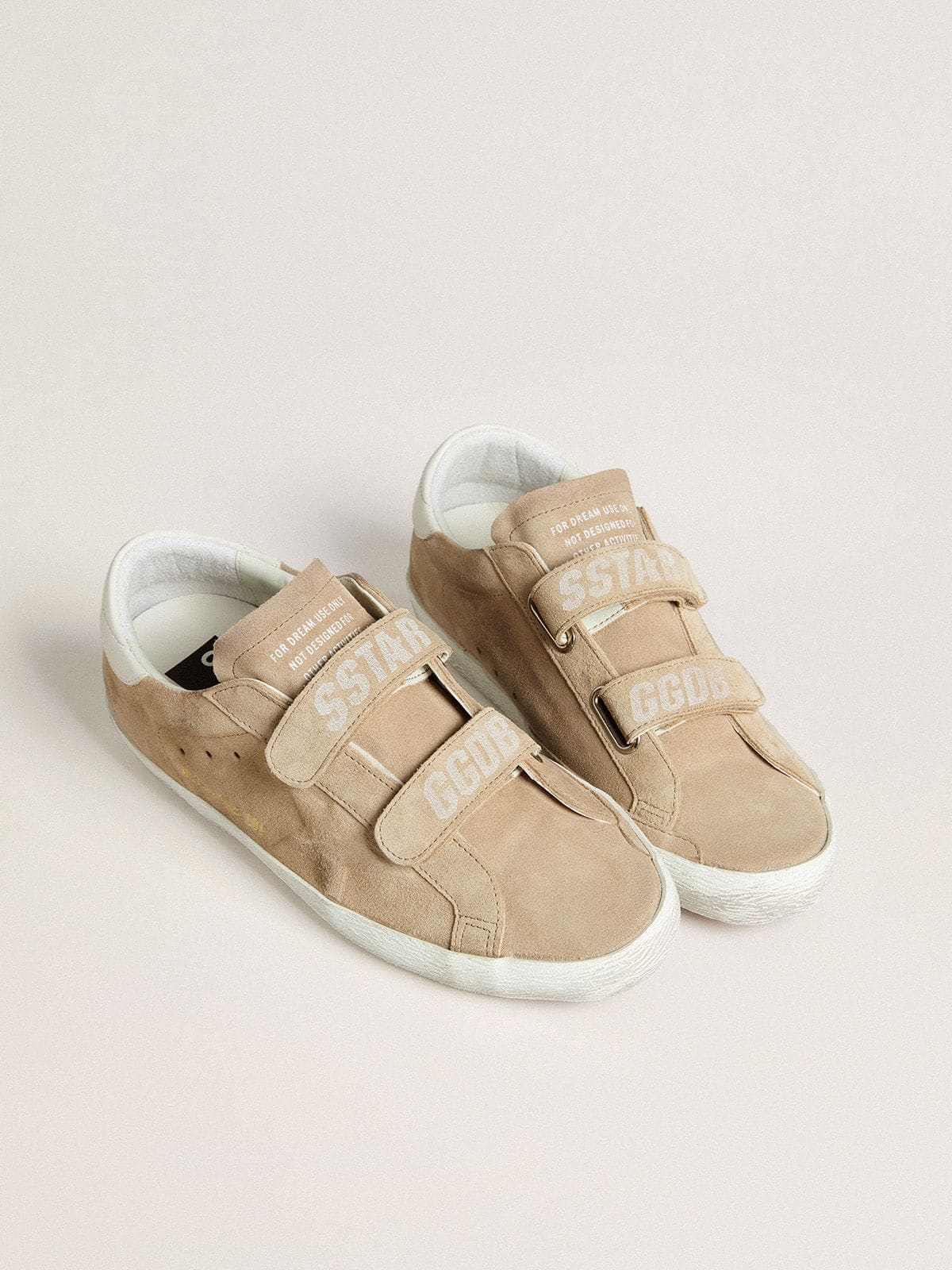 Golden Goose Women’s Old School in beige suede with white leather heel tab