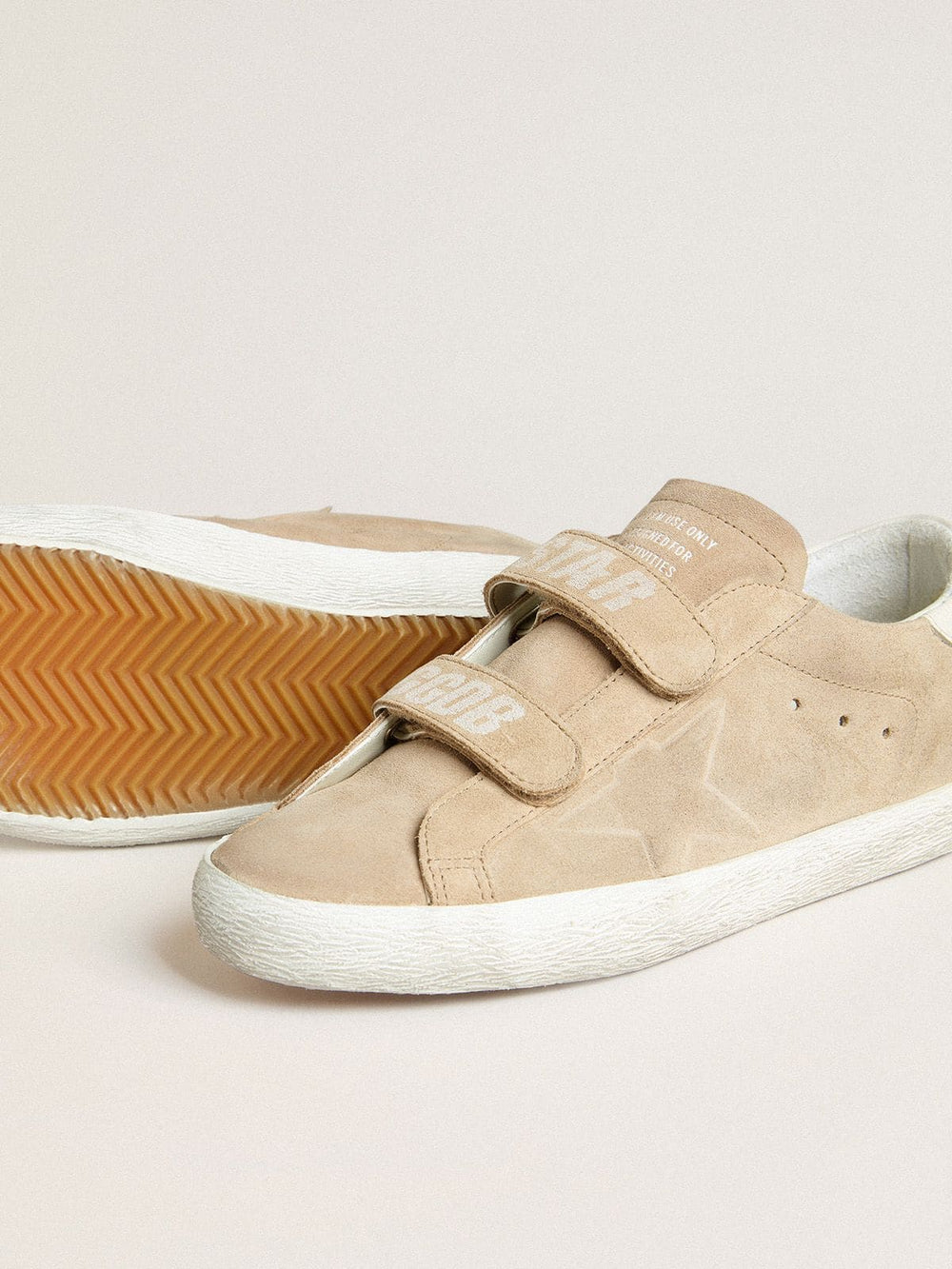 Golden Goose Women’s Old School in beige suede with white leather heel tab