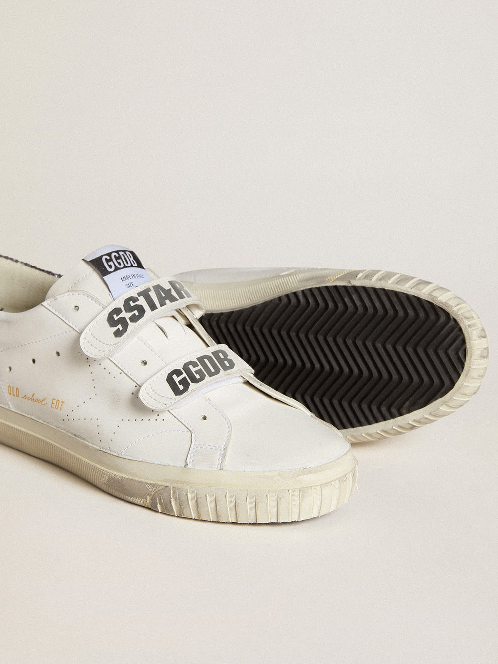 Golden Goose Bio-based Old School with perforated star and glitter heel tab
