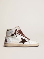 Golden Goose Women’s Sky-Star in white nappa leather with chocolate suede star
