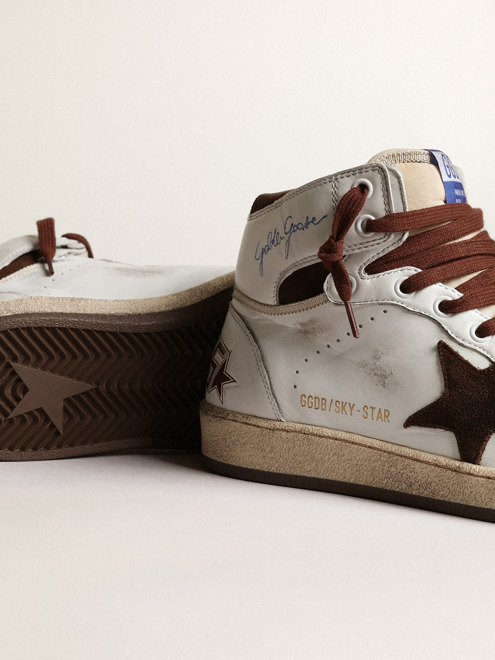 Golden Goose Women’s Sky-Star in white nappa leather with chocolate suede star