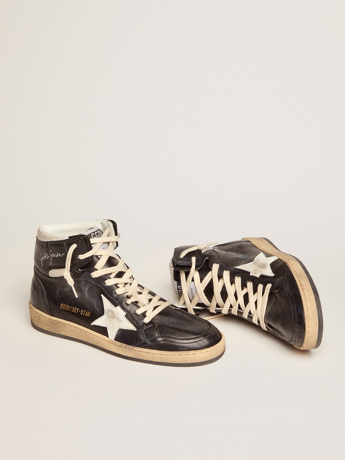 Golden Goose Women's Sky-Star in black nappa with white star