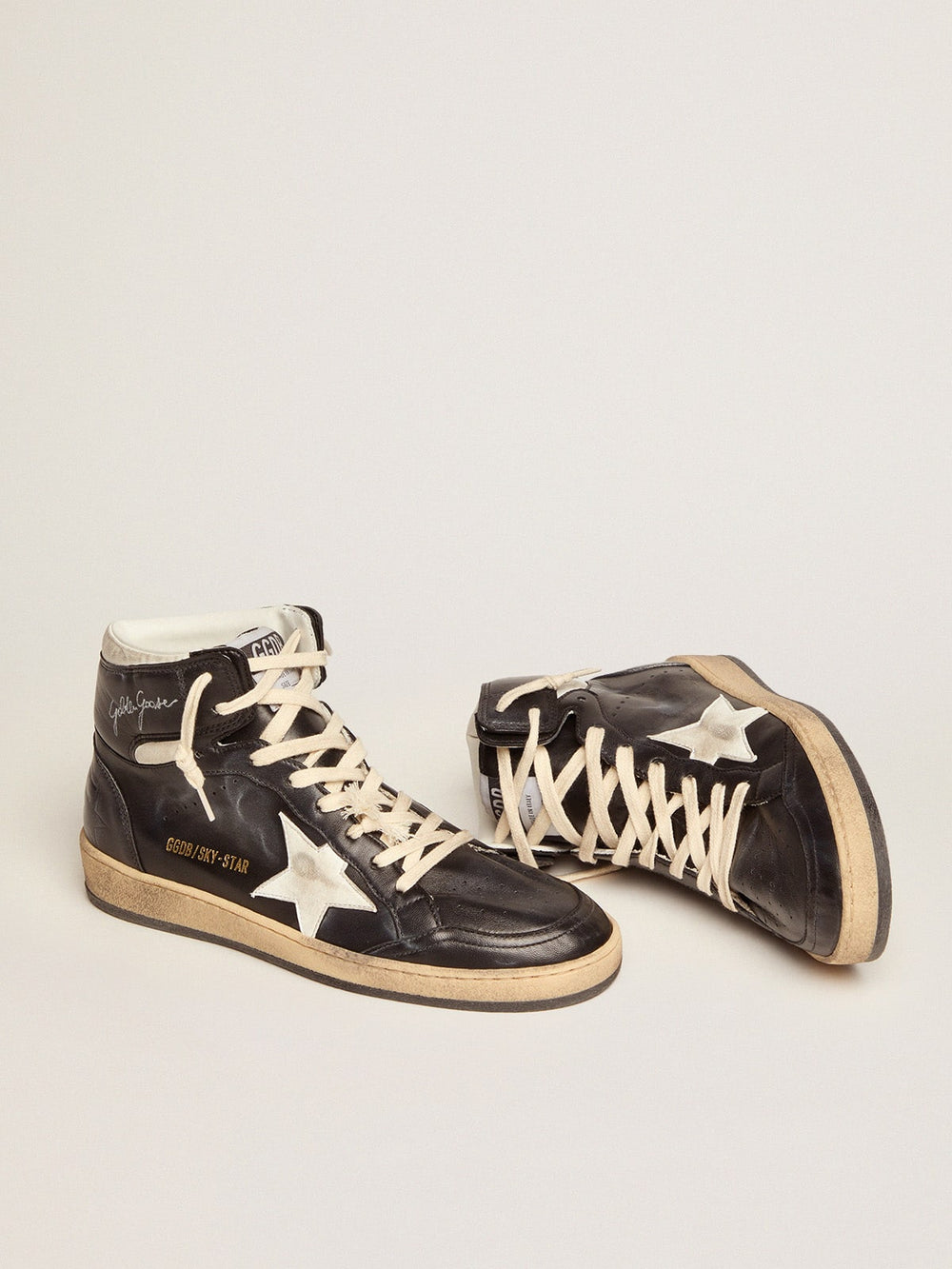 Golden Goose Women's Sky-Star in black nappa with white star