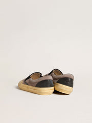 Golden Goose Women's VCE Penstar in dove-gray suede with black leather heel tab