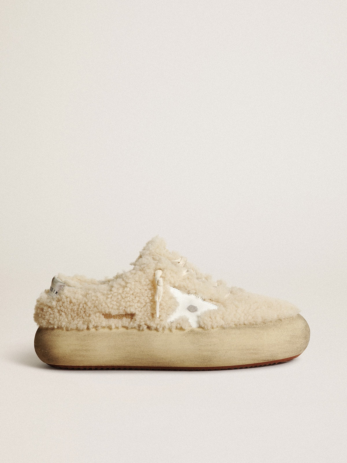 Golden Goose Women’s Space-Star shoes in beige shearling with white leather star and metallic leather heel tab