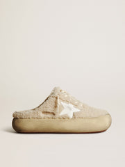 Golden Goose Women’s Space-Star Sabots in beige shearling with white leather star