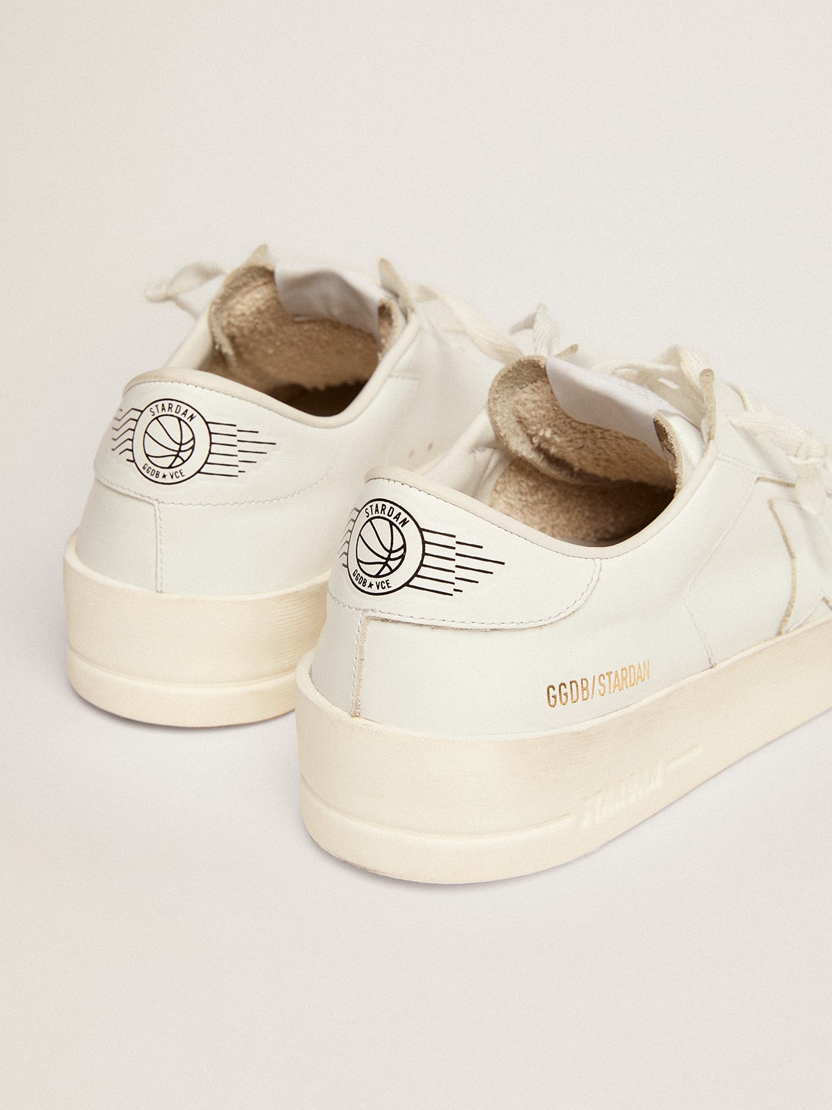 Golden Goose Women's Stardan sneakers in total white leather | Golden Goose