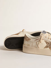 Golden Goose Women’s Stardan in ecru nappa leather with gold glitter star and heel tab