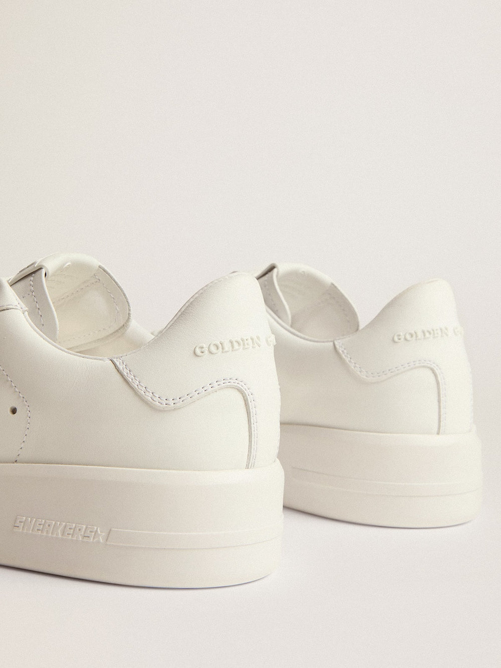 Golden Goose Women’s Purestar in white leather with silver Swarovski crystal star