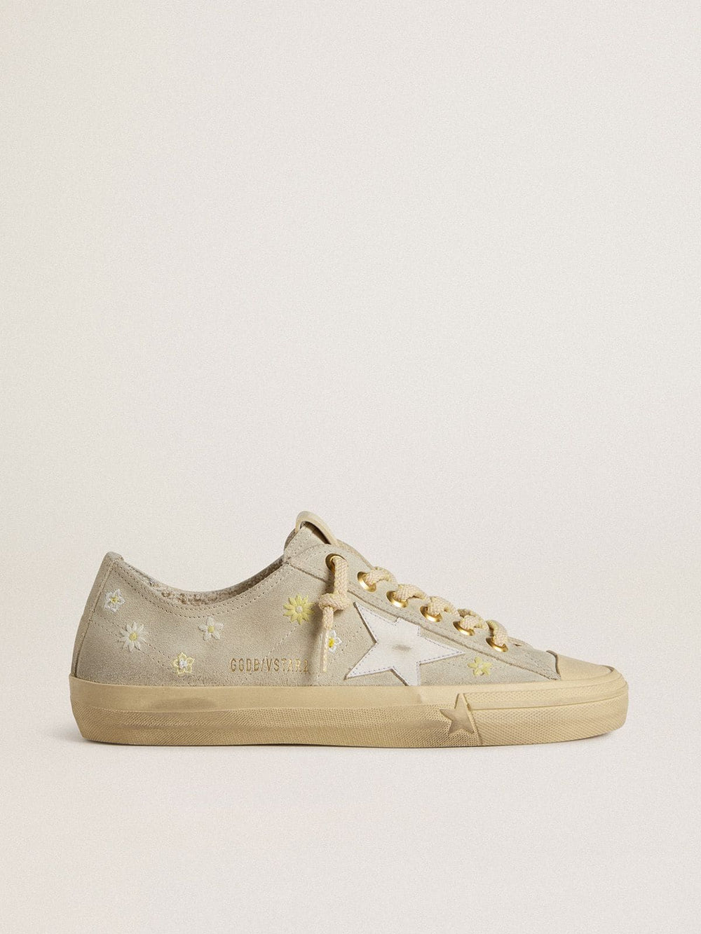 Golden Goose Women’s V-Star in ice-gray suede with white leather star and floral embroidery