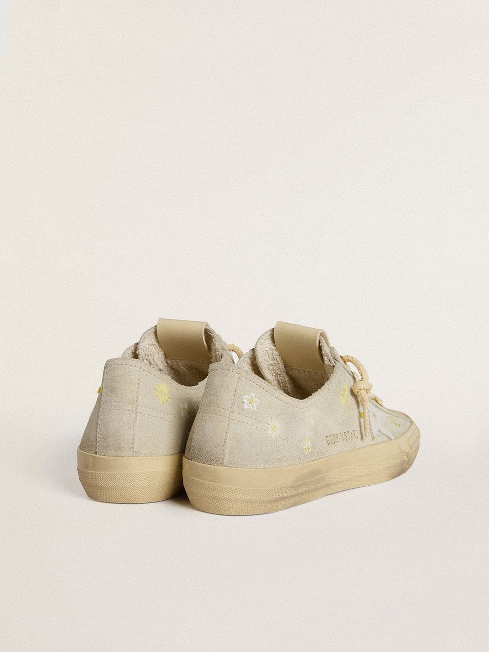 Golden Goose Women’s V-Star in ice-gray suede with white leather star and floral embroidery