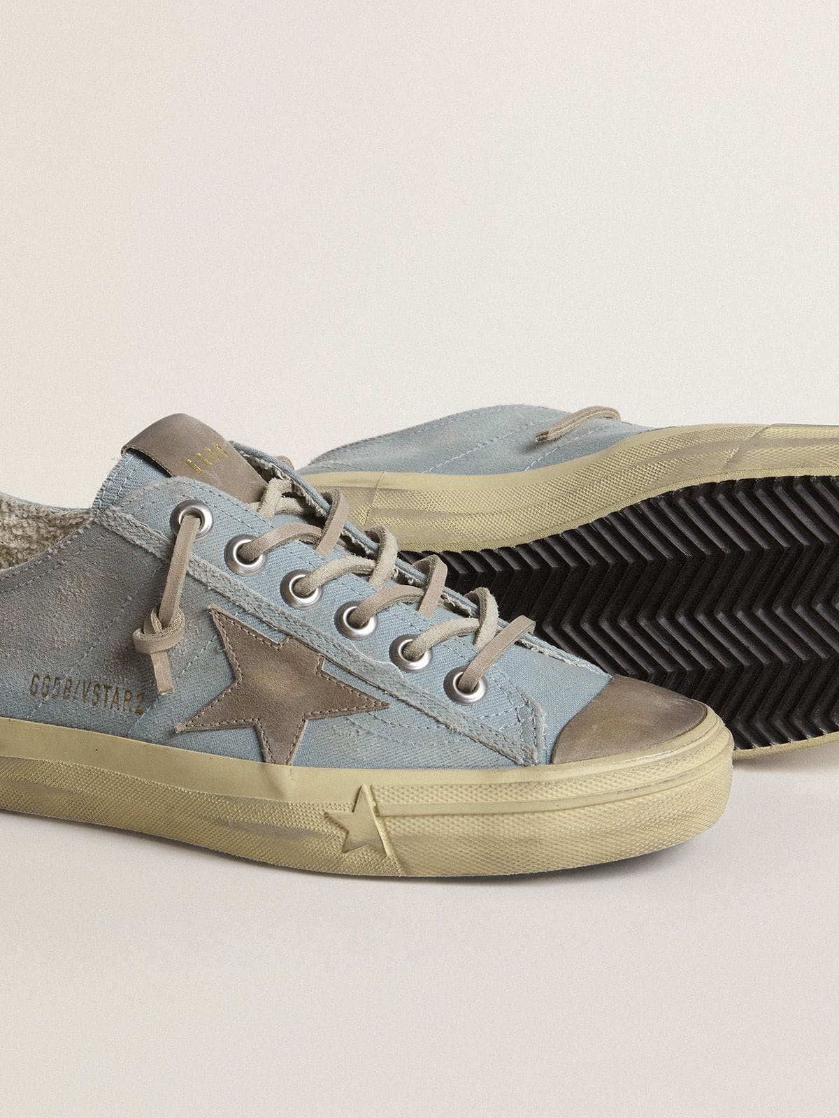 Golden Goose Women's V-Star in light blue canvas with dove-gray leather star
