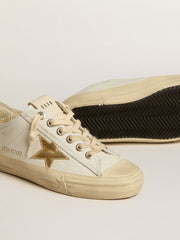 Golden Goose V-Star in white leather with gold metallic leather star
