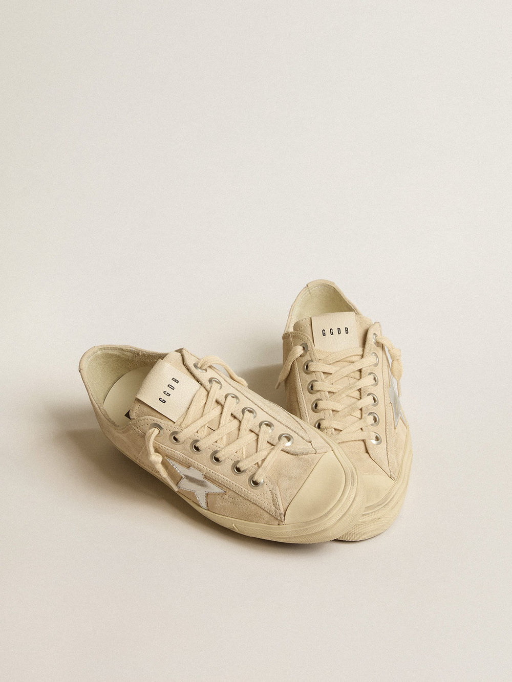 Golden Goose Women’s V-Star in pearl suede with silver metallic leather star