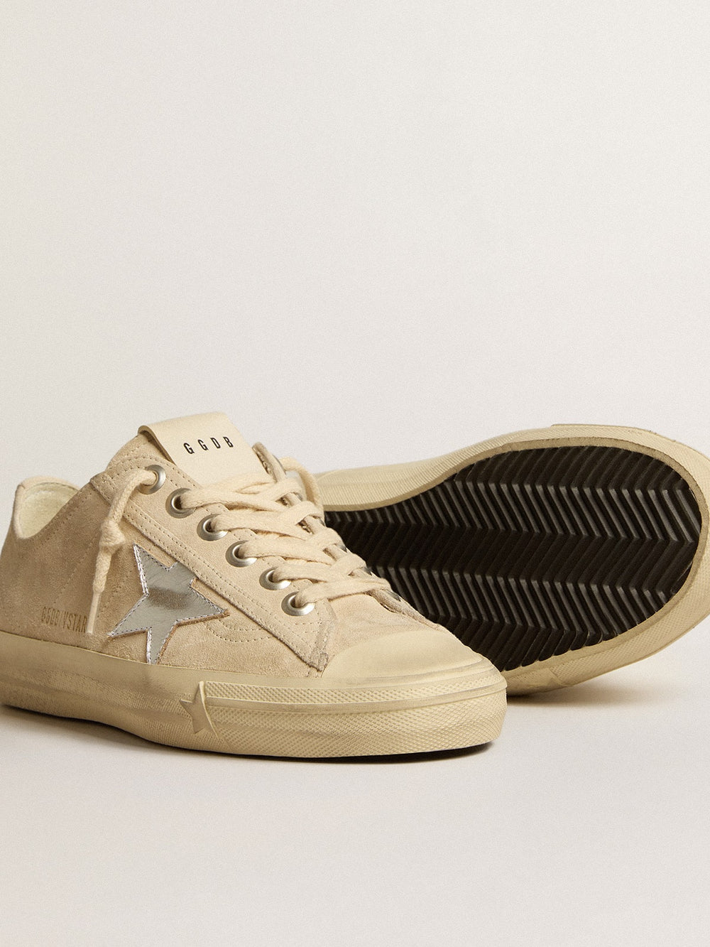 Golden Goose Women’s V-Star in pearl suede with silver metallic leather star