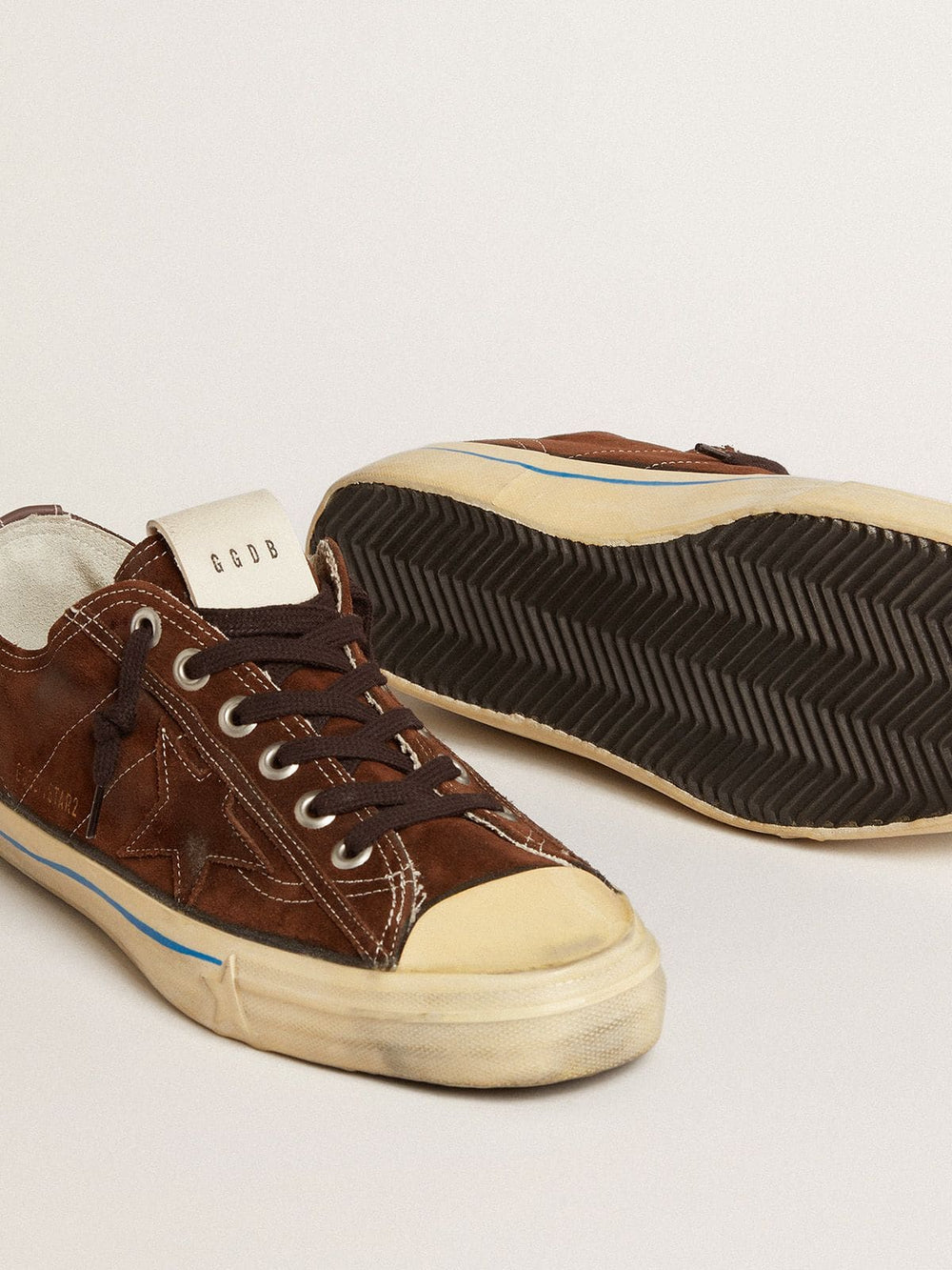 Golden Goose Women's V-Star LTD in suede with brown star