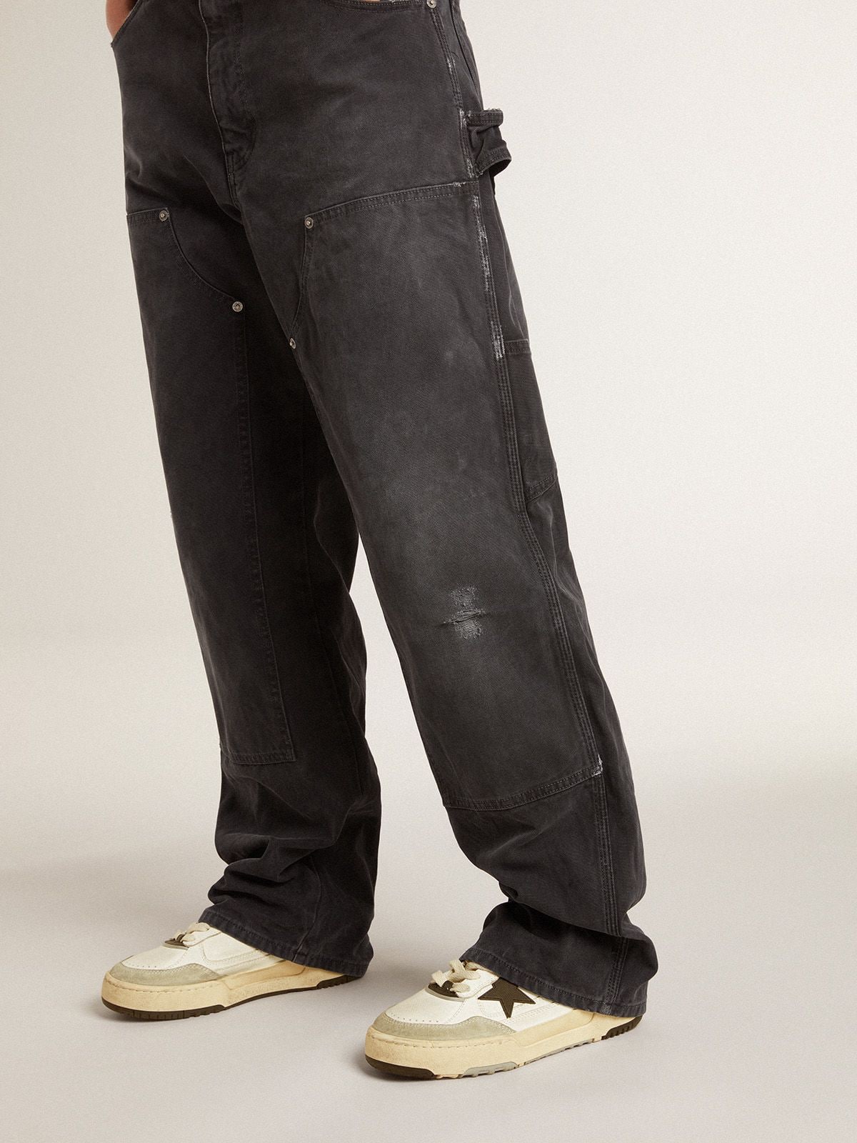 Golden Goose Women’s Forty2 with black star and black leather heel tab