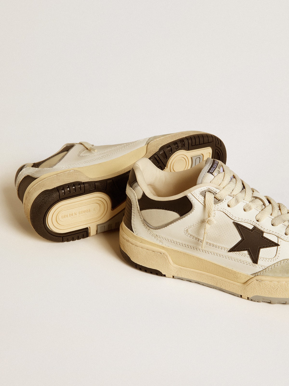 Golden Goose Women’s Forty2 with black star and black leather heel tab