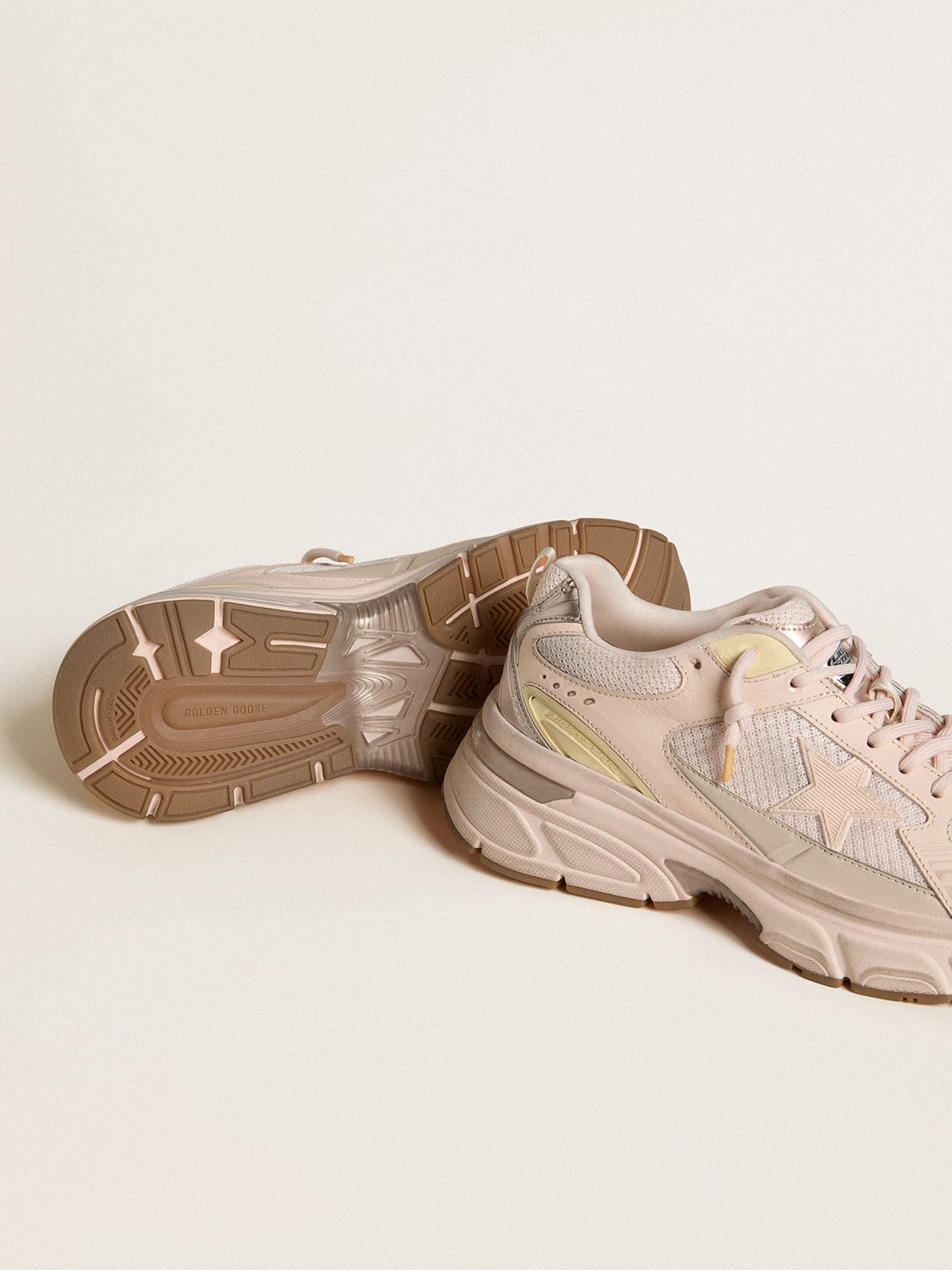 Golden Goose Women’s Lightstar with pink leather and mesh upper and pink star