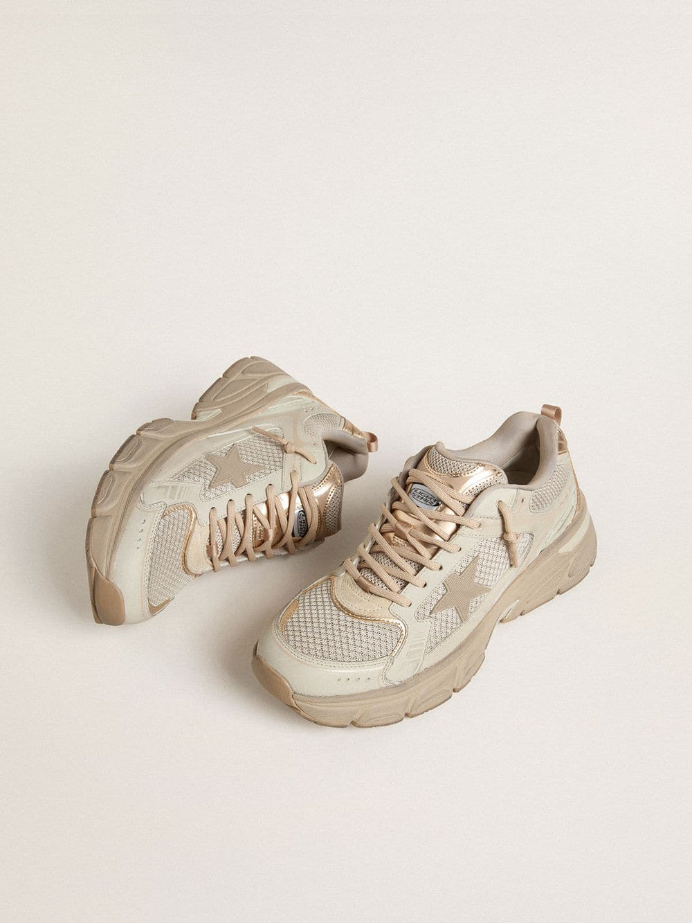 Golden Goose Women’s Lightstar in dove-gray leather and mesh with beige TPU star