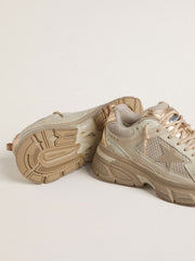 Golden Goose Women’s Lightstar in dove-gray leather and mesh with beige TPU star