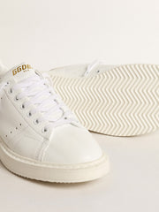 Golden Goose Women’s bio-based Starter with white star and heel tab