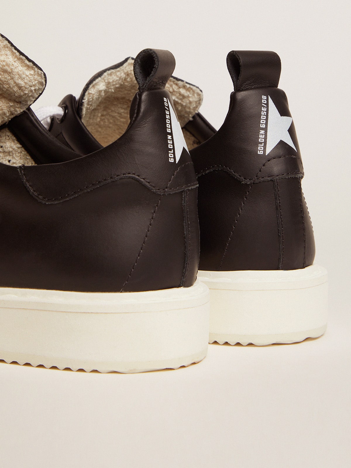Golden Goose Starter sneakers in total black leather
